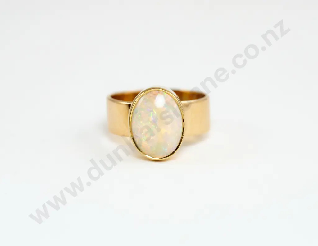 9ct Single Opal Dress Ring Image 1++