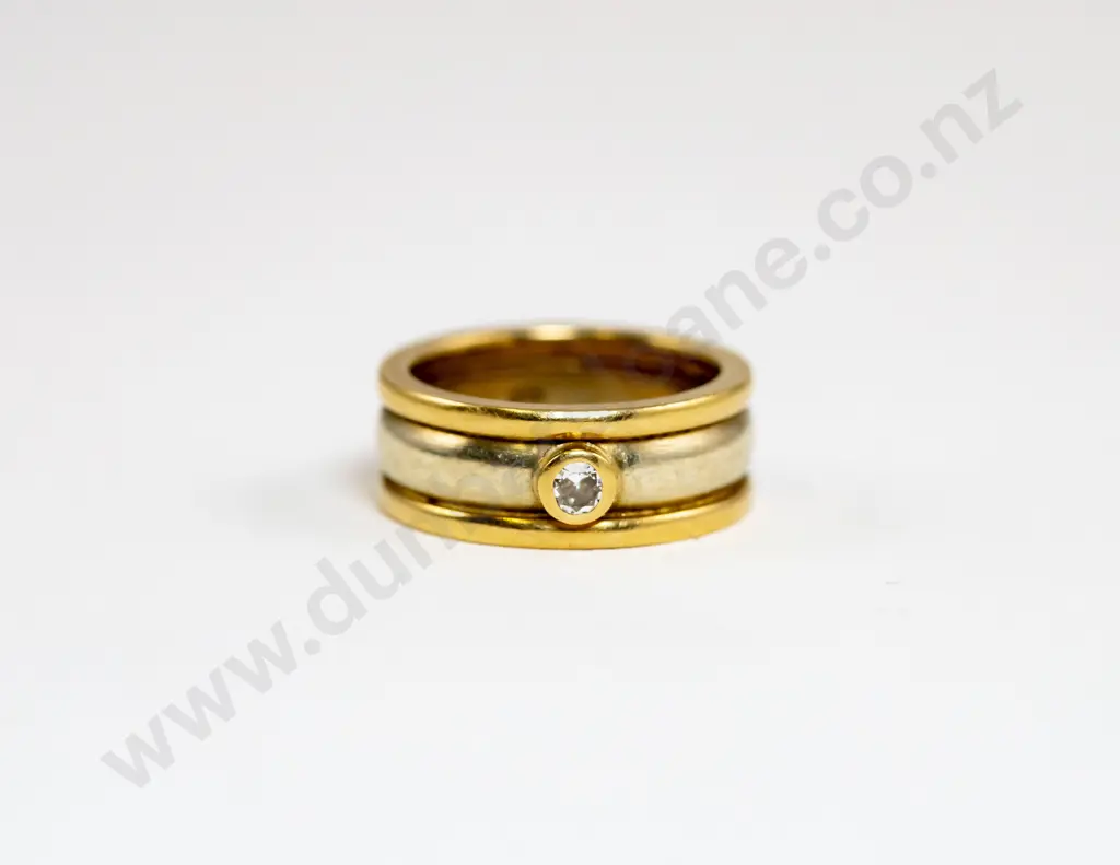 9ct Heavy Solitaire Diamond Band Ring Image 1++