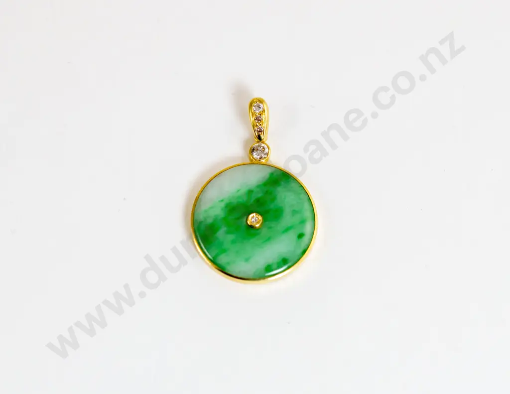 18ct Apple Green Jade and Diamond Disk Pendant Image 1++