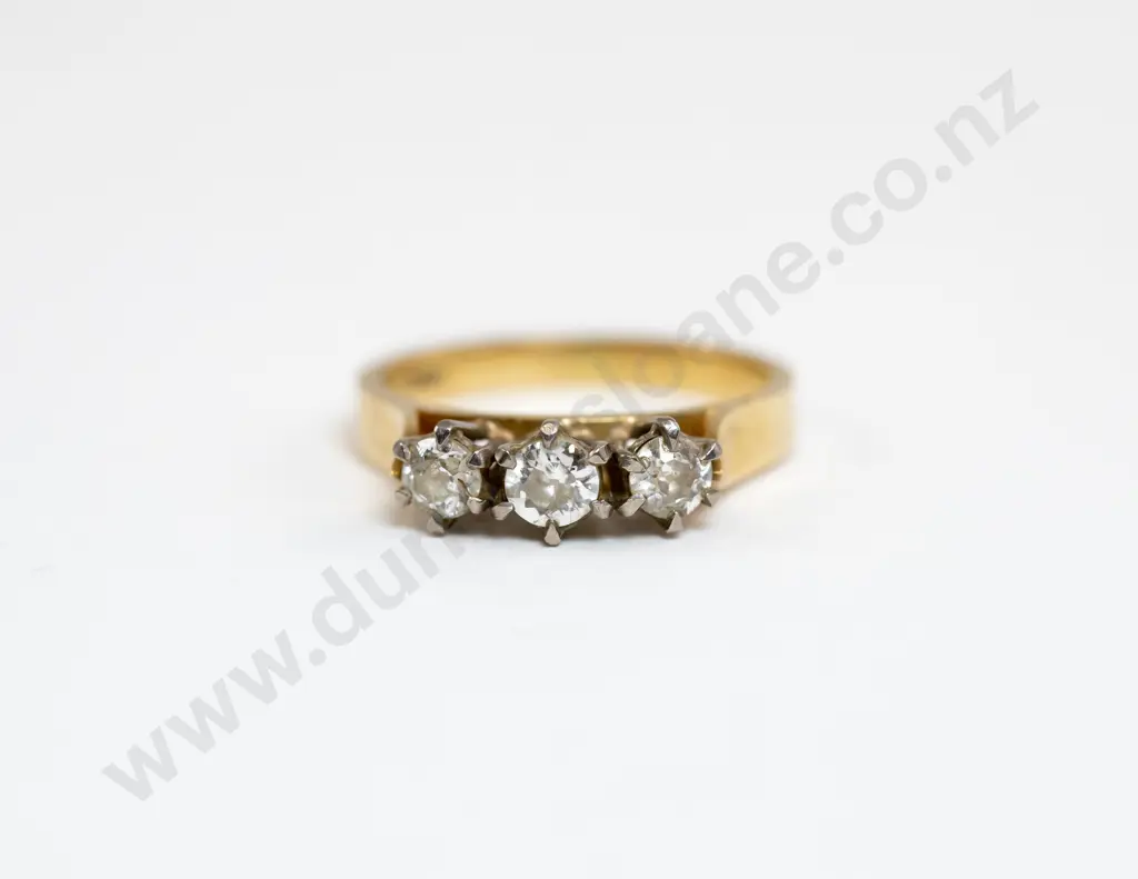 18ct Three Stone Diamond Bridge Ring Image 1++