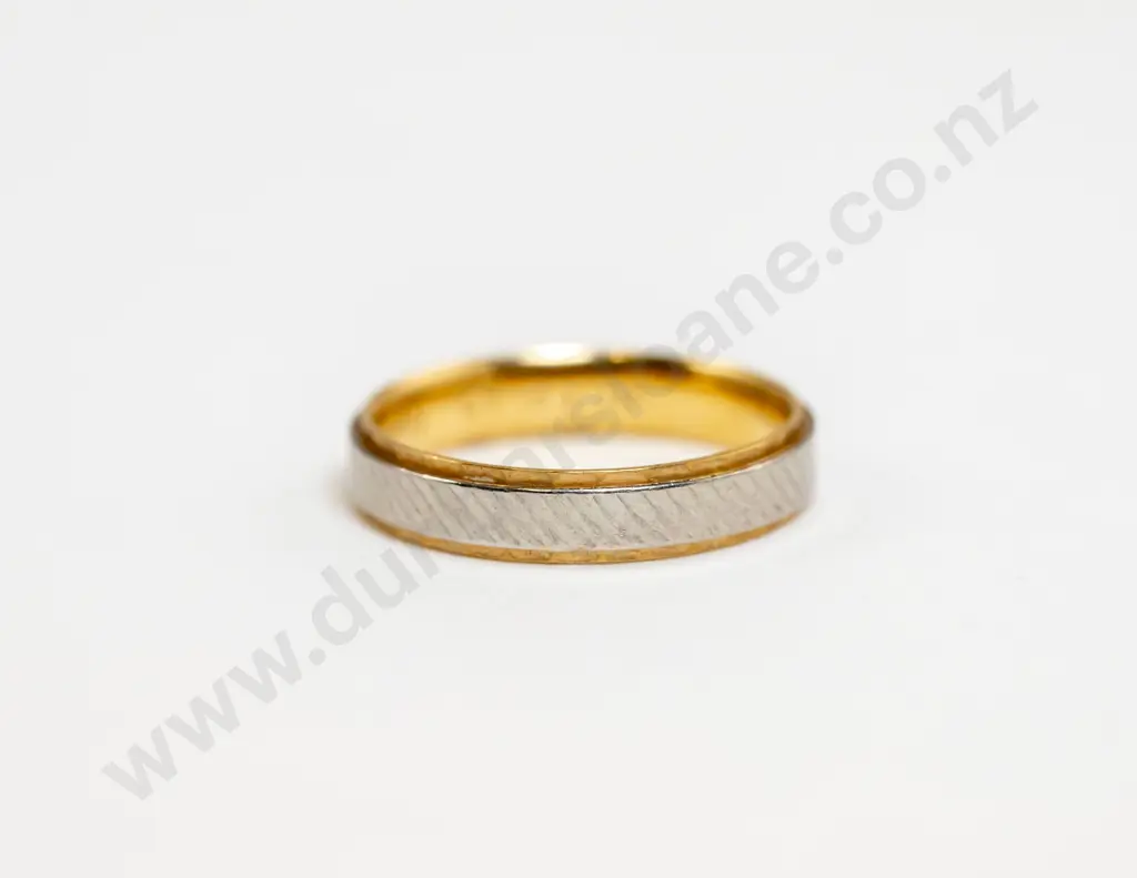18ct and Palladium Wedding Band Image 1++