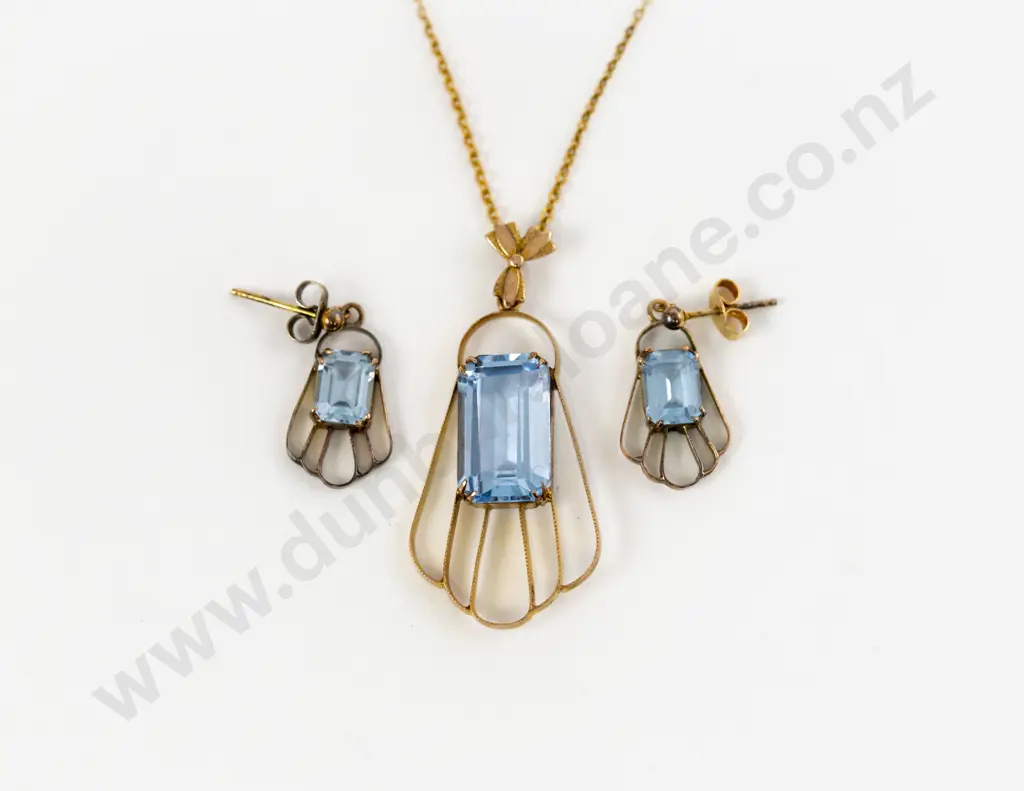 9ct Aquamarine Paste Pendant with Matching Pendant Drop Earrings Image 1++