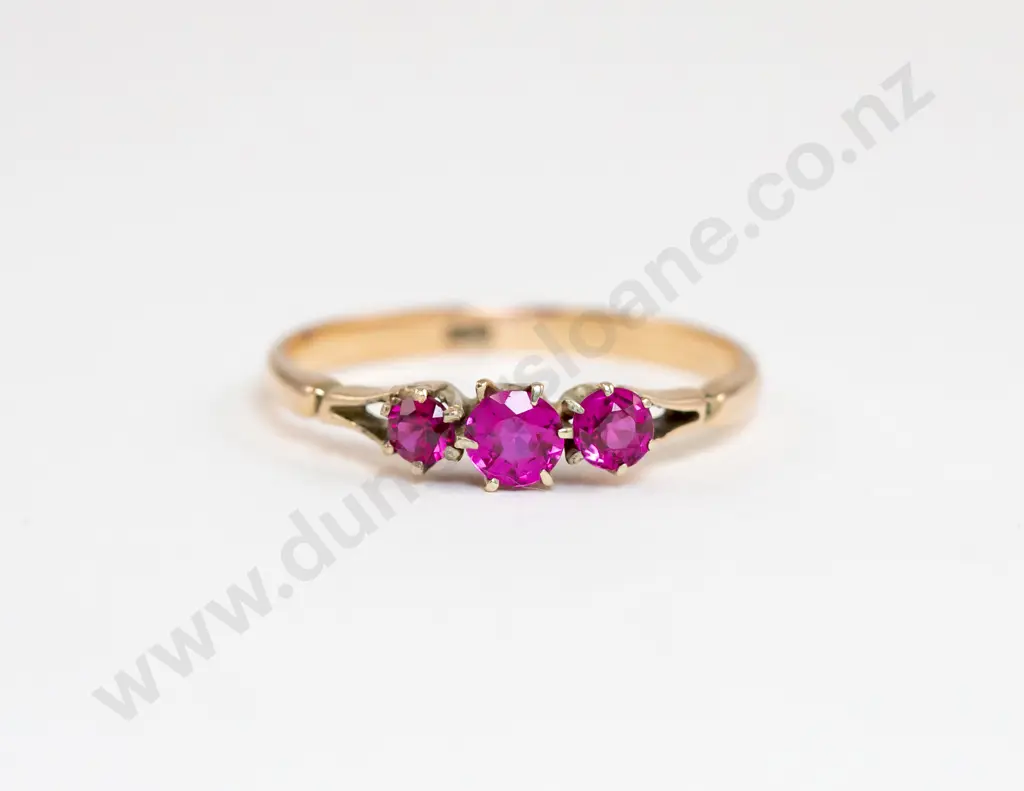 9ct Three Stone Ruby Bridge Ring Image 1++