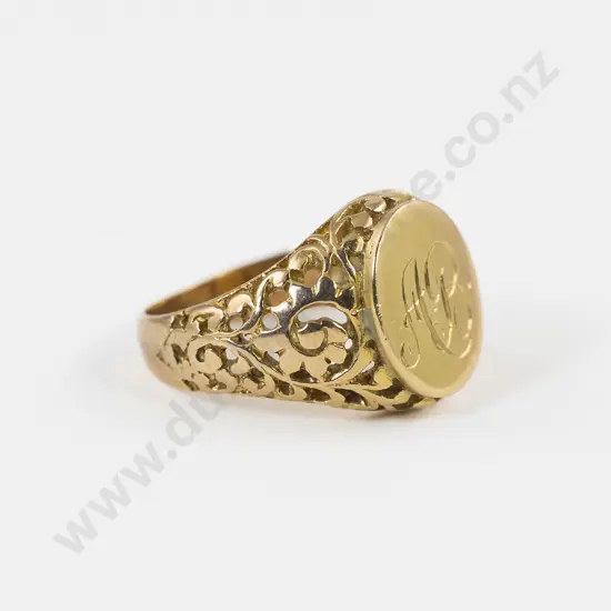 18ct Initialled Signet Ring