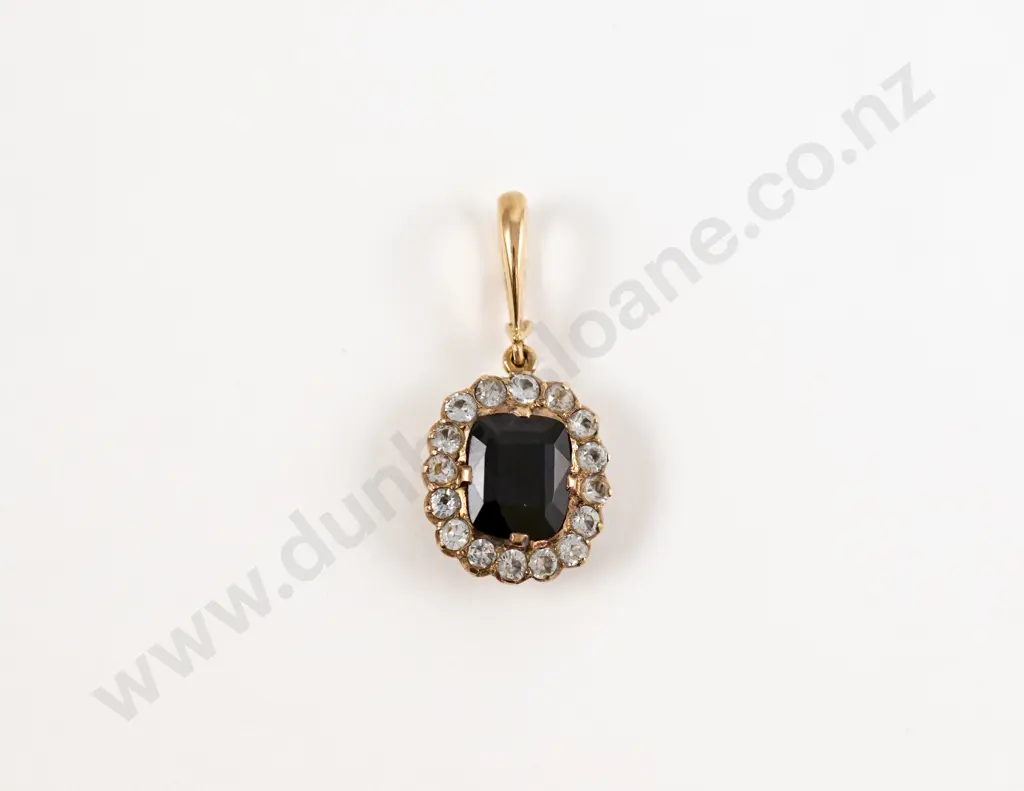 9ct Diamond Paste and Spinel Pendant Image 1++