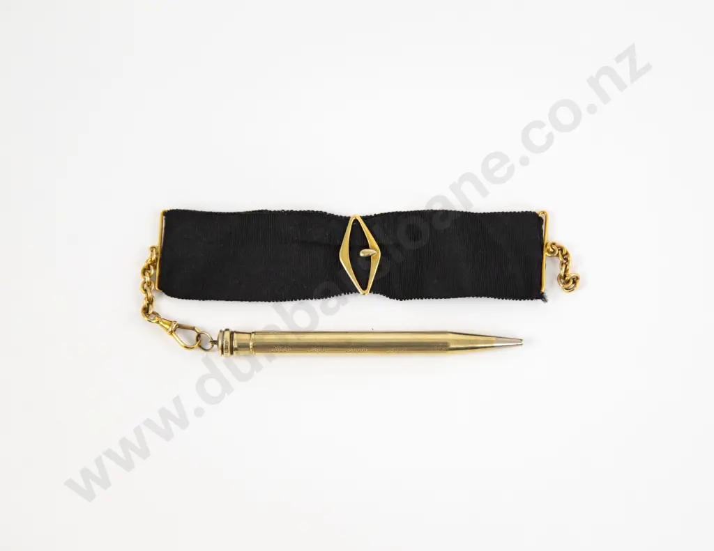 14ct Finely Machine Engraved Propelling Pencil Image 1++