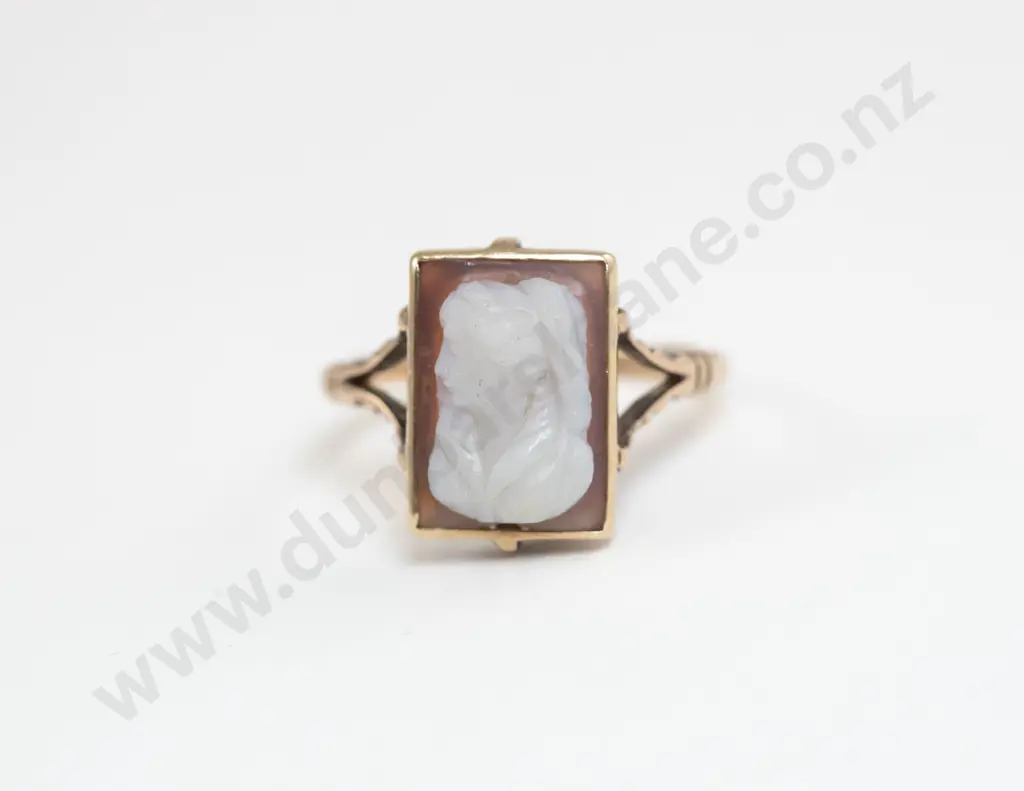 9ct High Relief Classical Portrait Cameo Hardstone Ring Image 1++
