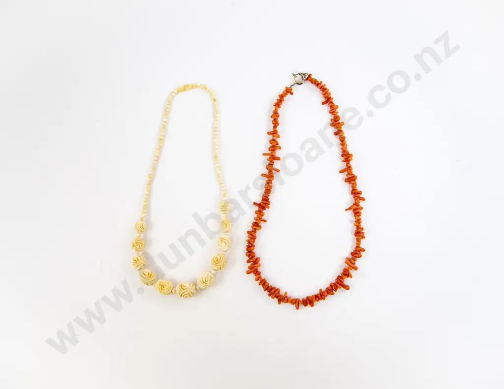 Early C20th Single Strand Graduated Carved Ivory Bead Necklace Image 1++