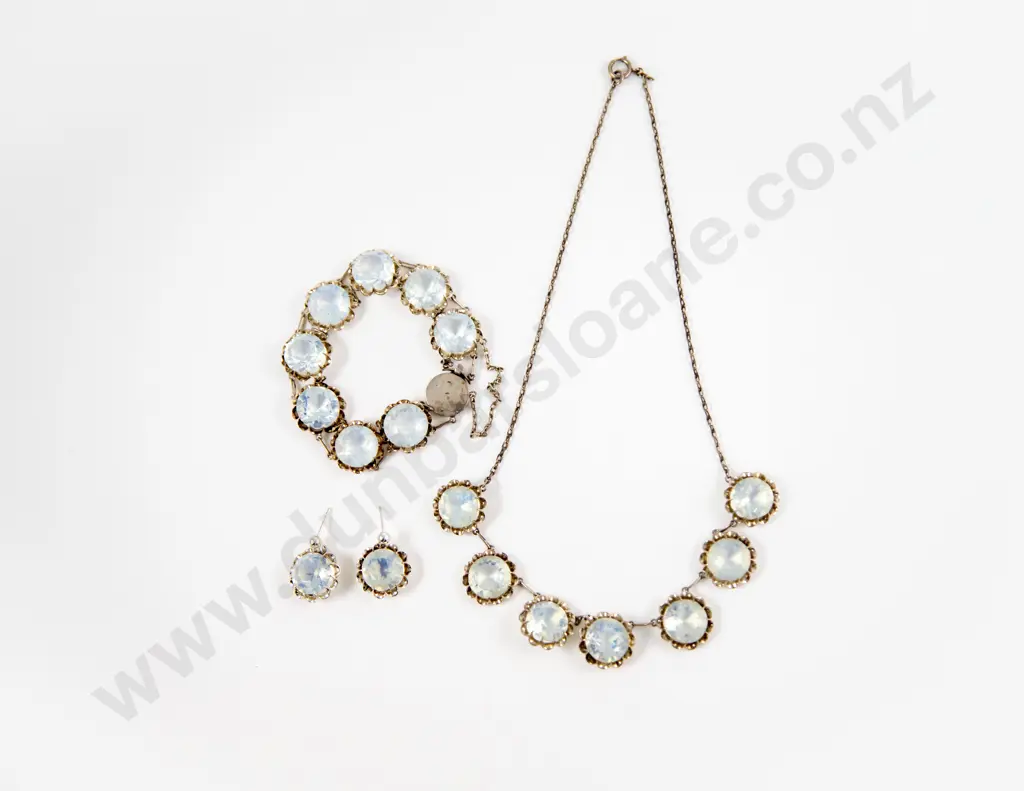 Silver Aquamarine Paste Necklace Image 1++
