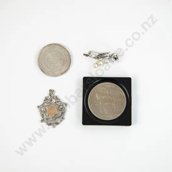 S/S Pearl Spray Brooch