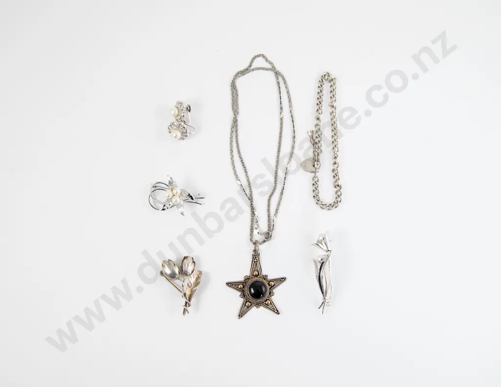 S/S Two Pearl Spray Brooches Floral Brooch and Earrings with Pendant on Chain & Bracelet Image 1++