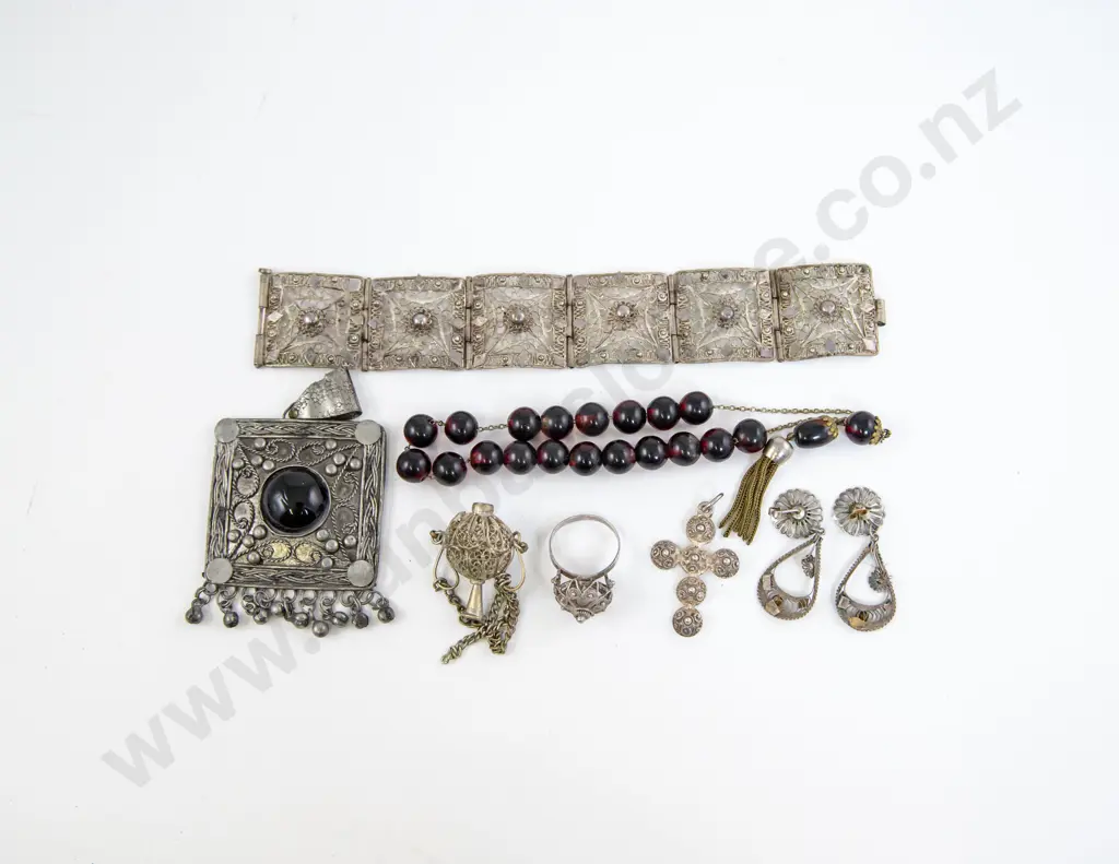 Silver Six Panel Filigree Bracelet with S/Plate Filigree Jewellery and Islamic Prayer Beads Image 1++