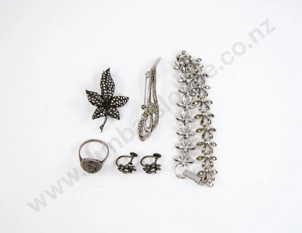 Collection Silver Marcasite Jewellery Image 1++