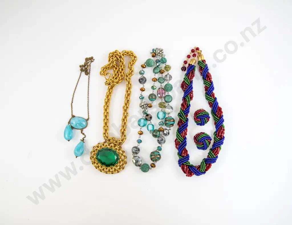 Four Various Necklaces and Pair Earrings Image 1++