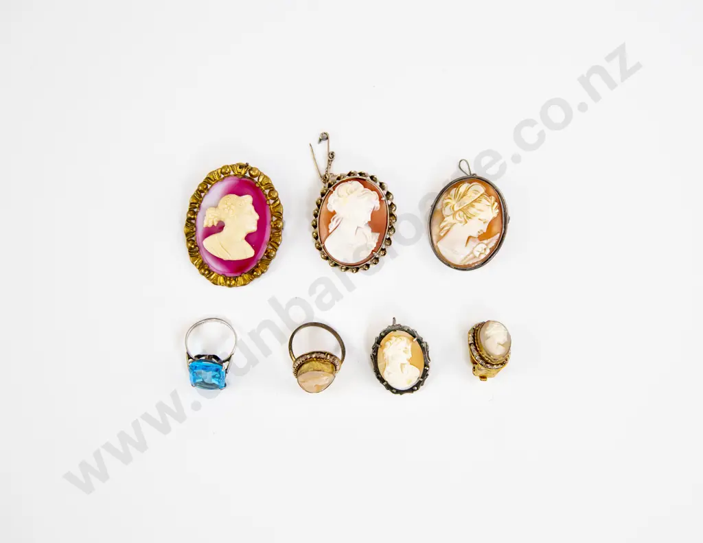 Small Qty Costume Jewellery Image 1++