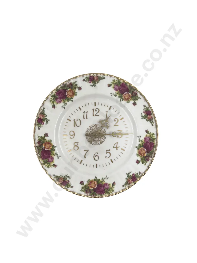 Royal Albert Old Country Roses Wall Clock Image 1++