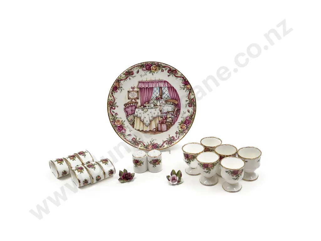 RA Old Country Roses Six Egg Cups and Napkin Rings with S&P on Plate Image 1++