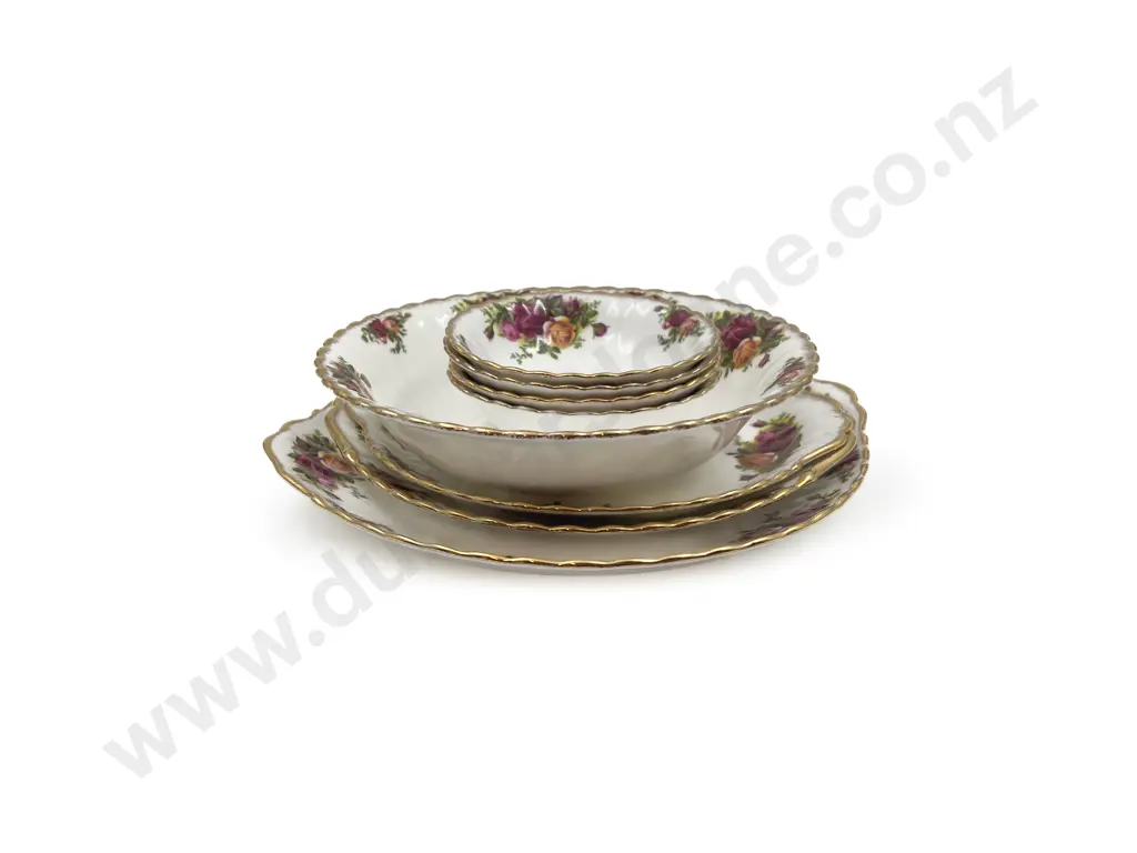 RA Old Country Roses 5pce Part Dessert Set with Three Serving Plates Image 1++