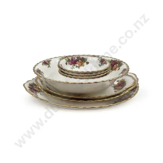 RA Old Country Roses 5pce Part Dessert Set with Three Serving Plates