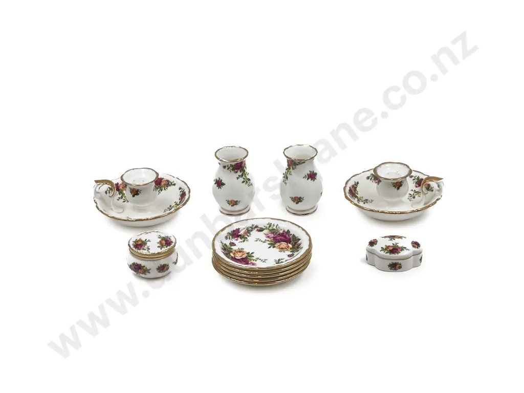 Collection of RA Old Country Roses Including Pair of Candle Holders etc (11pce) Image 1++