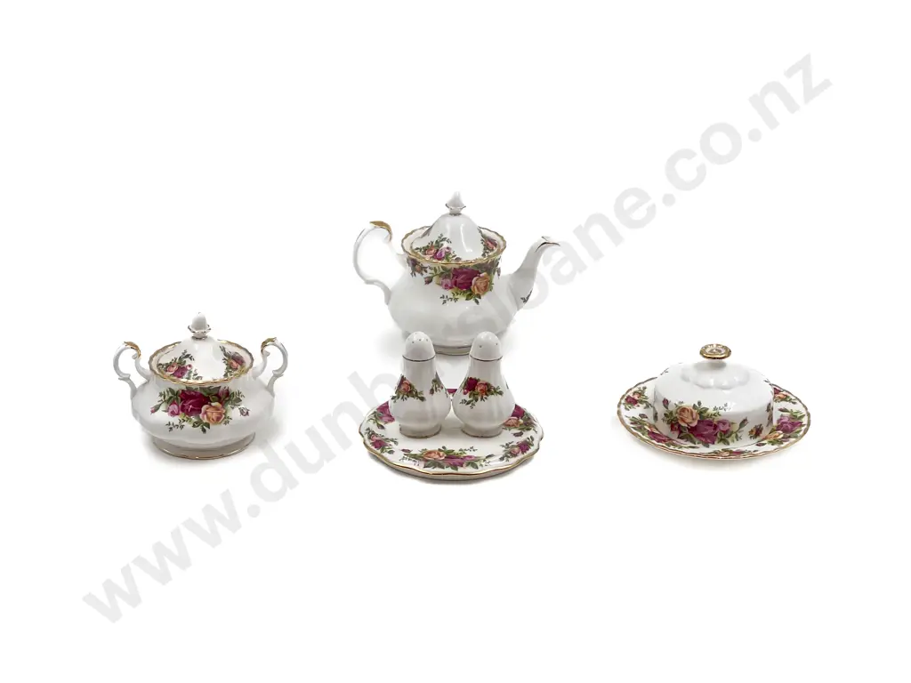 Collection of RA Old Country Roses Including Teapot with Sugar and S&P etc (6pce) Image 1++