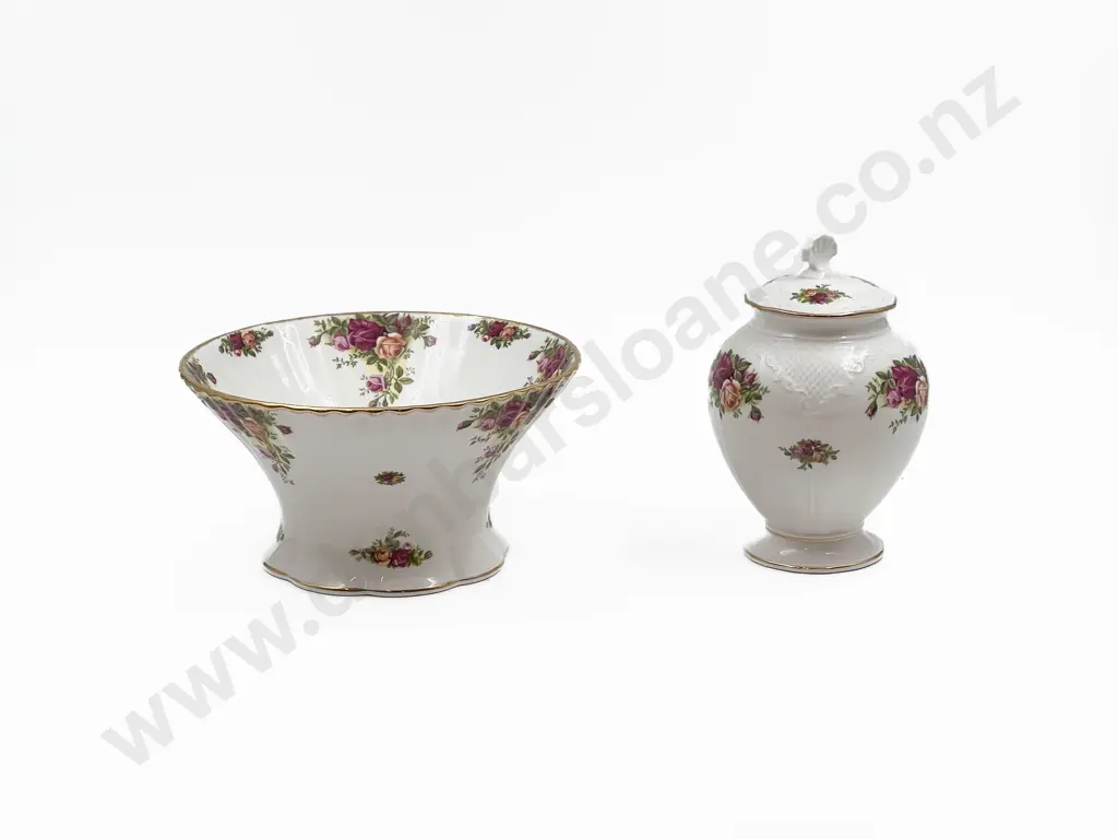 RA Old Country Roses Table Vase with Small Baluster Vase Image 1++