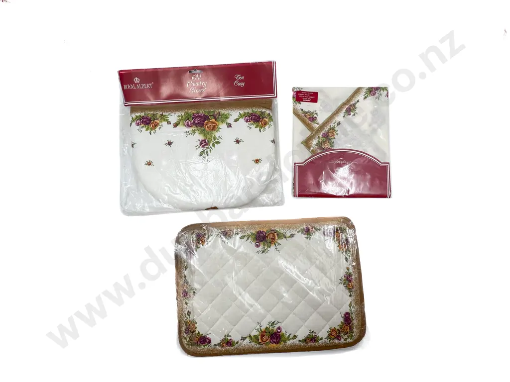 RA Old Country Roses Tablecloth Coasters and Double Oven Glove Image 1++