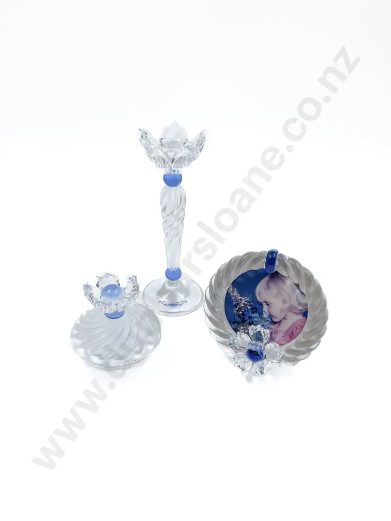 Three Swarovski Christmas Set Ornaments Image 1++