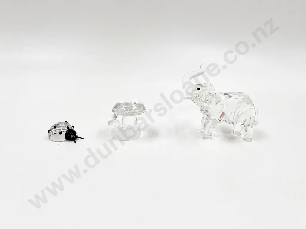 Three Swarovski Crystal Ornaments Image 1++