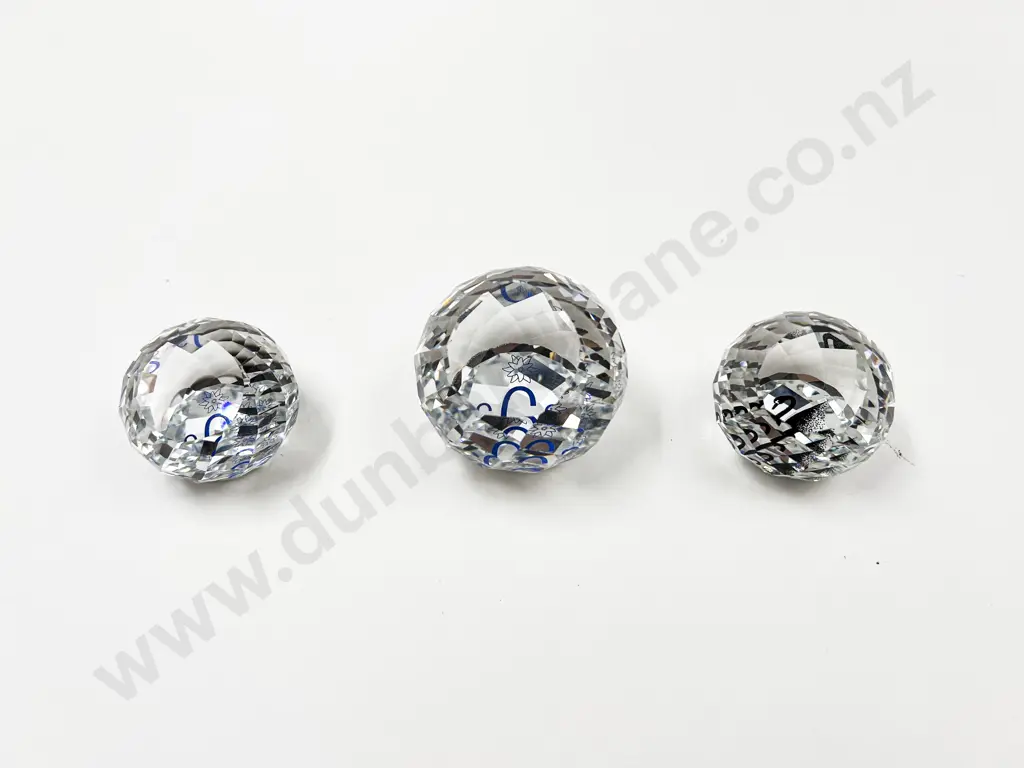 Boxed Set of Three Swarovski Crystal Society Cut Crystal Paperweights Image 1++
