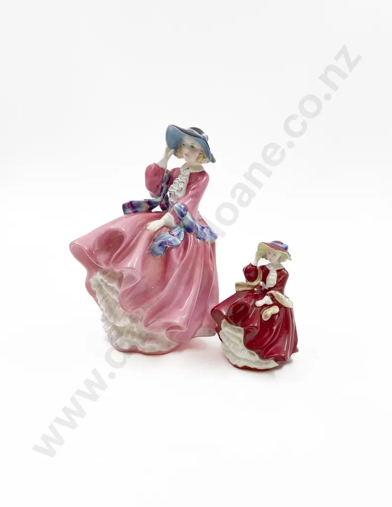 Royal Doulton Top o' the hill Figures HN 3499 & 1849 Image 1++