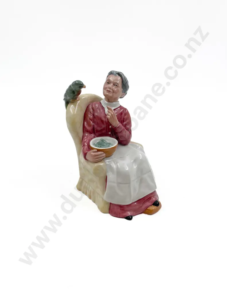 RD Figure Pretty Polly HN 2768 Image 1++