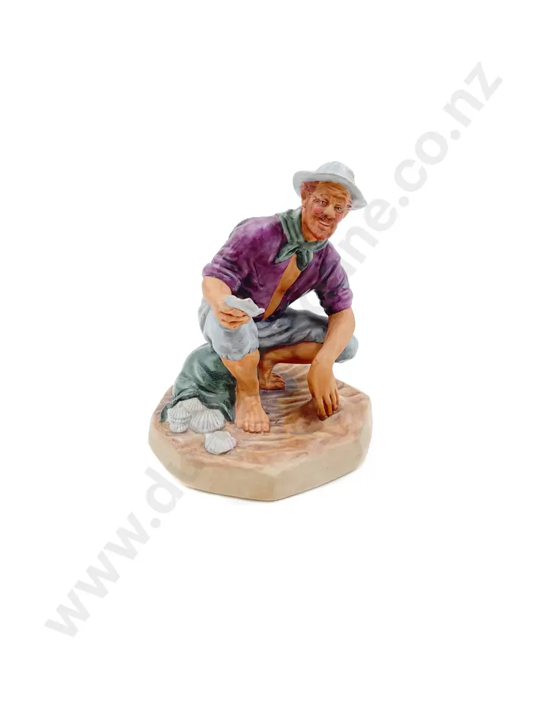 RD Figure Beachcomber HN 2487 Image 1++