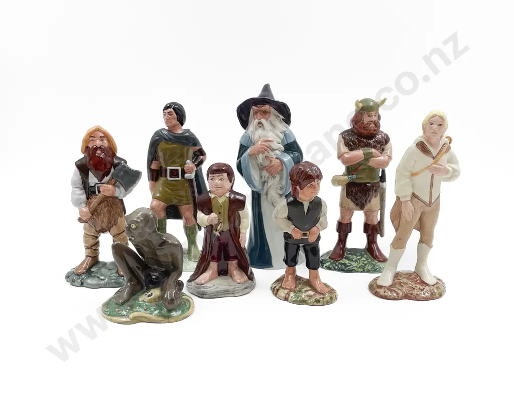 Eight Royal Doulton Middle Earth Figures Image 1++