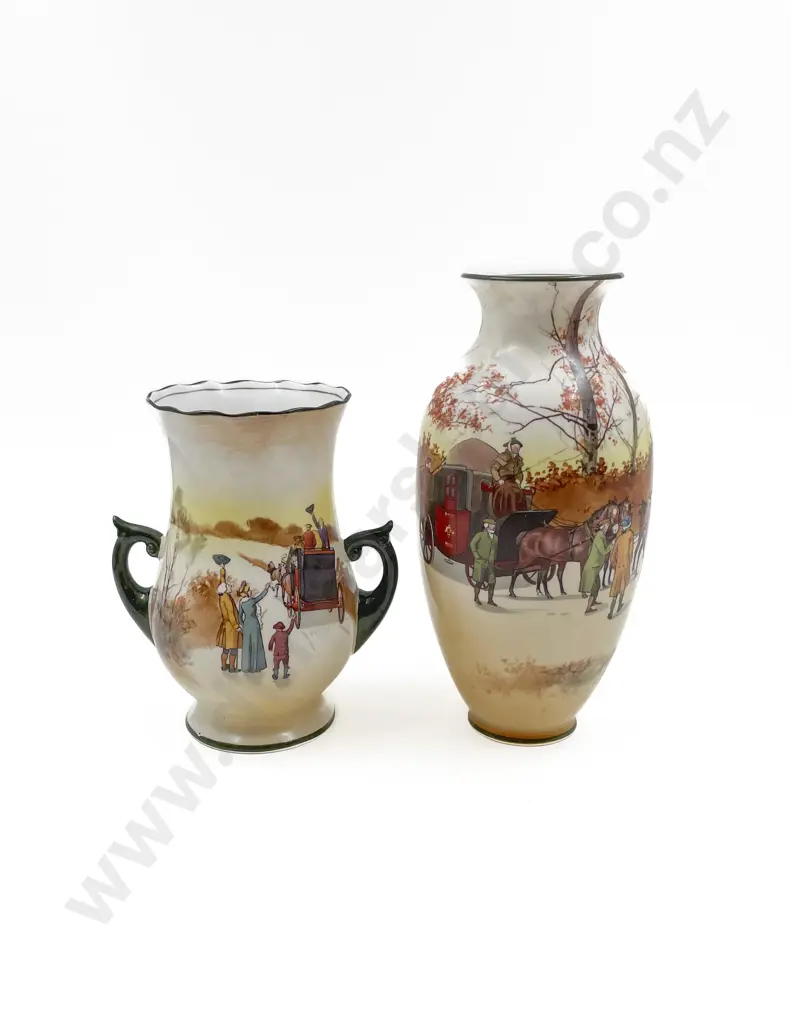 Two RD Coaching Scenes Vases Image 1++