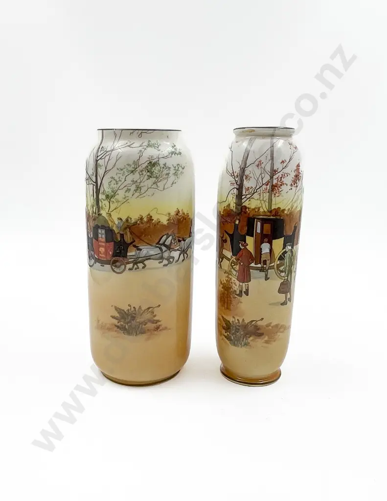 Two RD Coaching Scenes Vases Image 1++