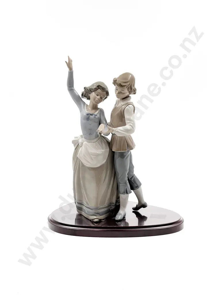 Lladro Figure Group Young Dancers Image 1++