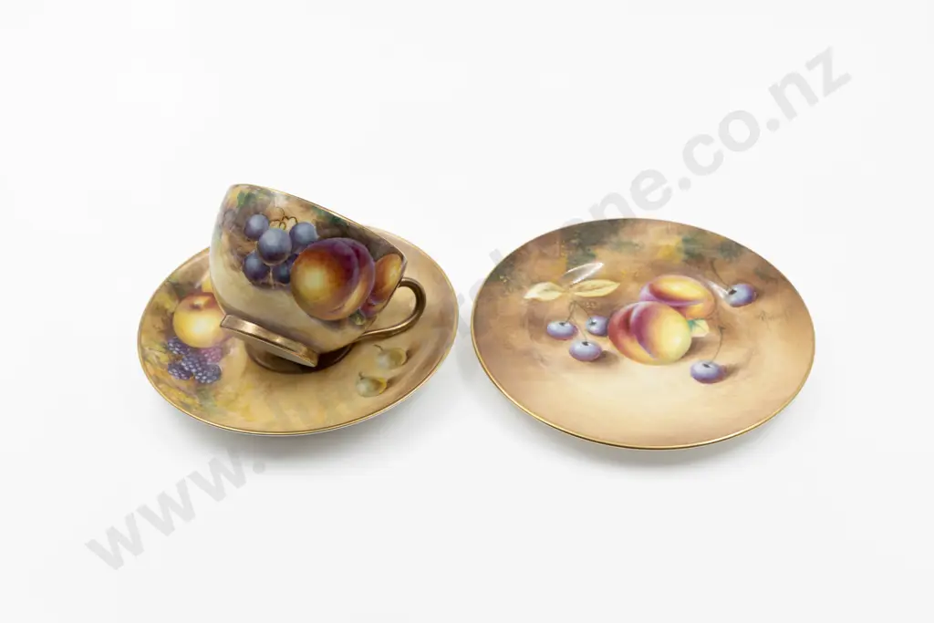 Royal Worcester Tea Cup Saucer and Plate Image 1++