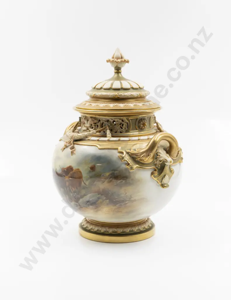 Royal Worcester Handled Pot Pourri Urn and Cover Image 1++