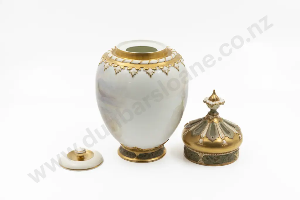 Royal Worcester Vase and Cover Image 1++