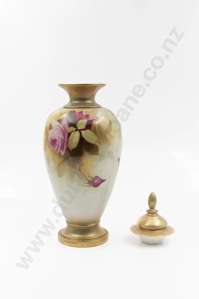 Royal Worcester Ovoid Vase and Cover Image 1++