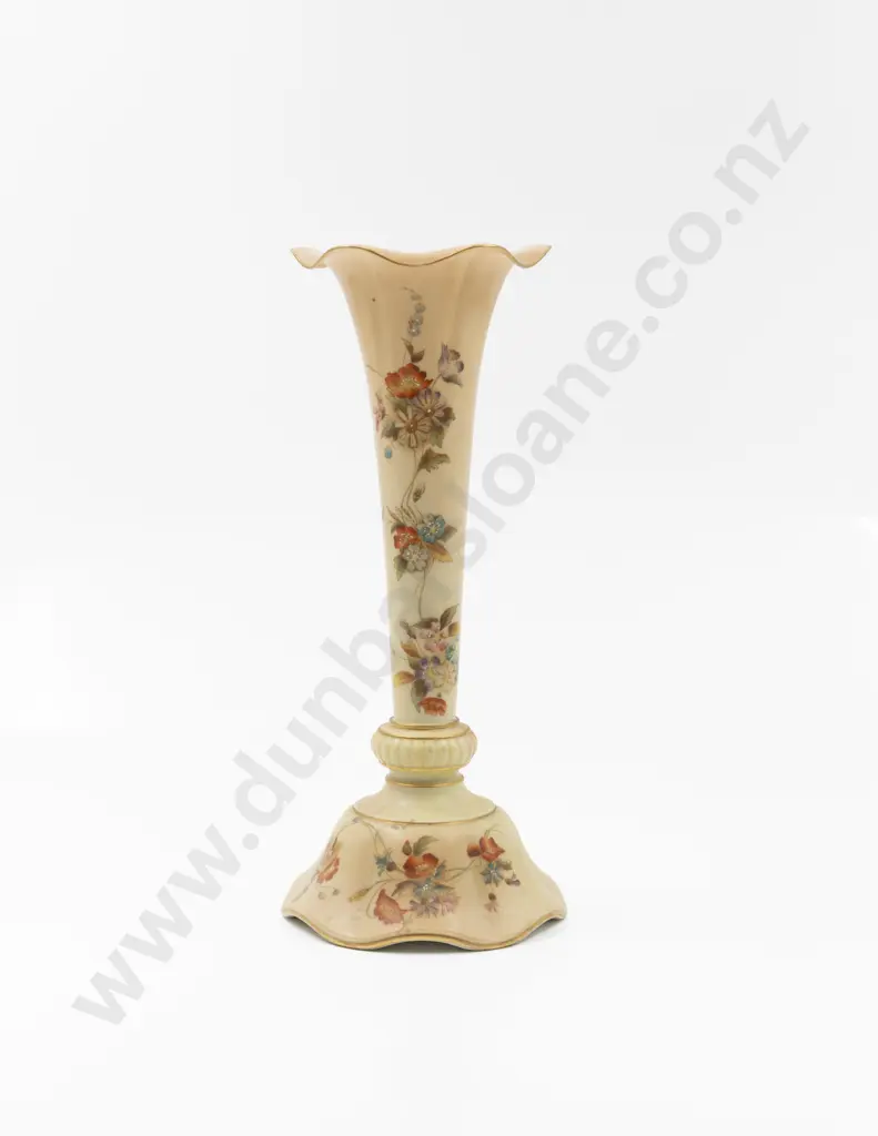 Royal Worcester Tapered Trumpet Spill Vase Image 1++