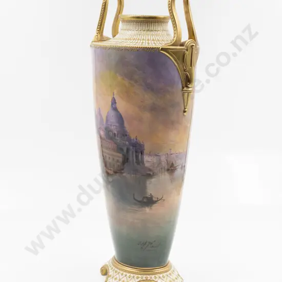 Royal Doulton Impressive Tall Tapering Mantel Vase with Rim/Neck Handles