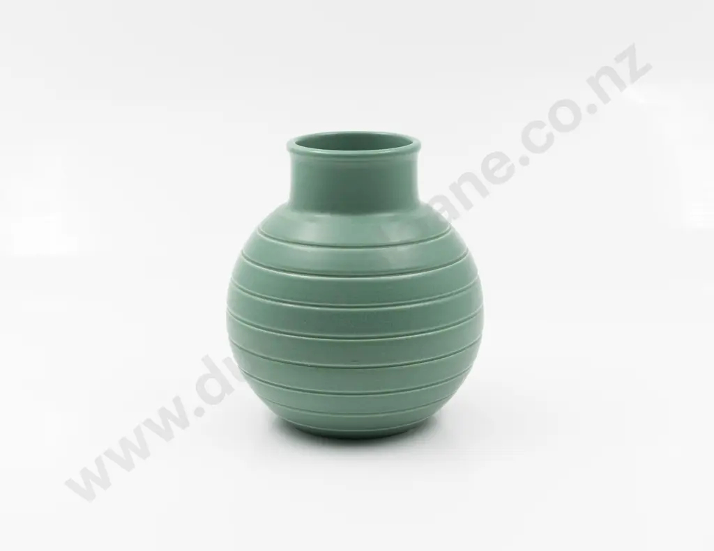 Keith Murray For Wedgwood Spherical Ribbed Vase Image 1++