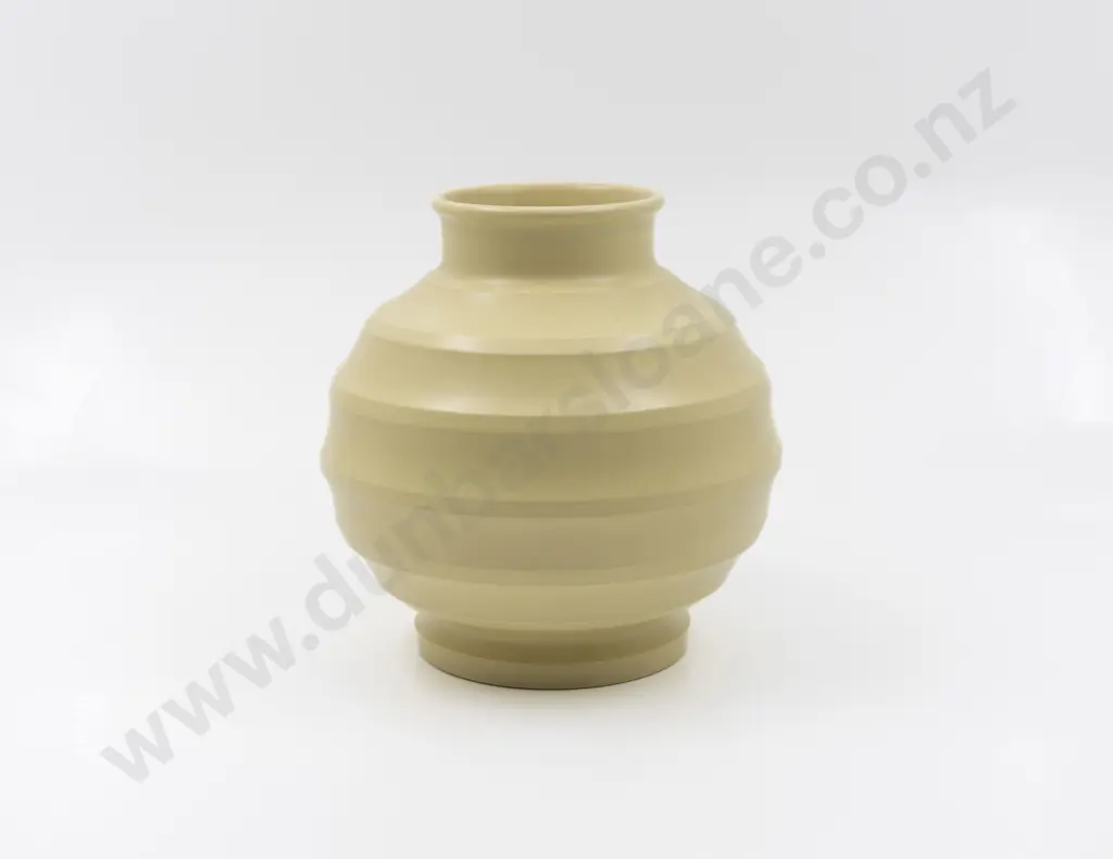Keith Murray For Wedgwood Spherical Ribbed Vase Image 1++