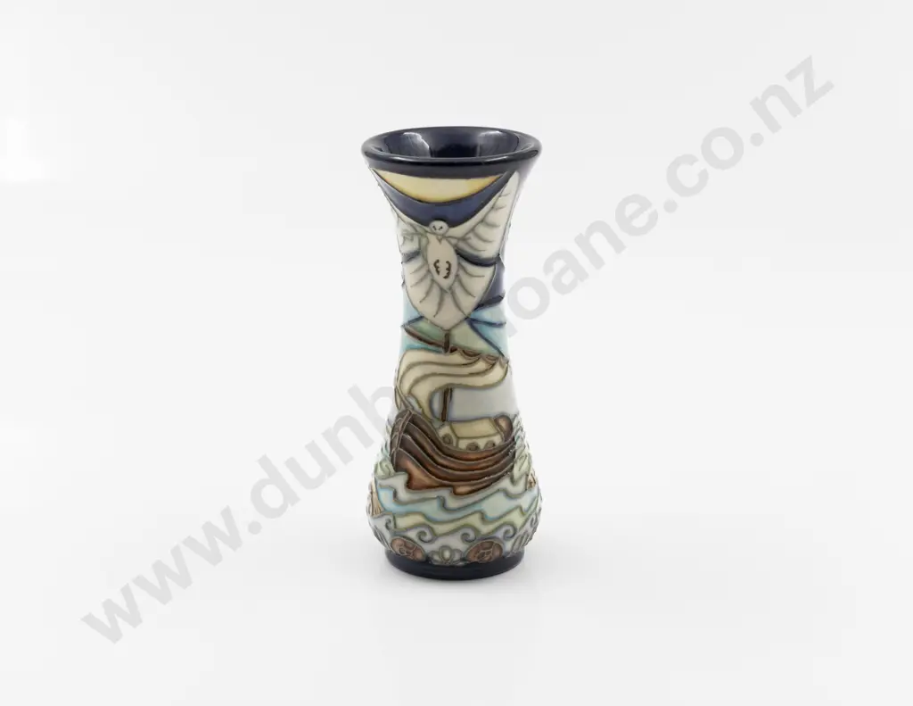 Moorcroft Noahs Ark & Dove Pattern Posy Vase Image 1++