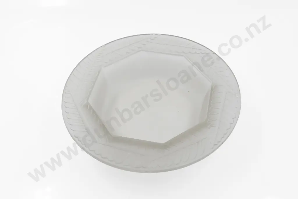 Lalique Fern Leaf Rimmed Frosted glass Fruit Bowl Image 1++