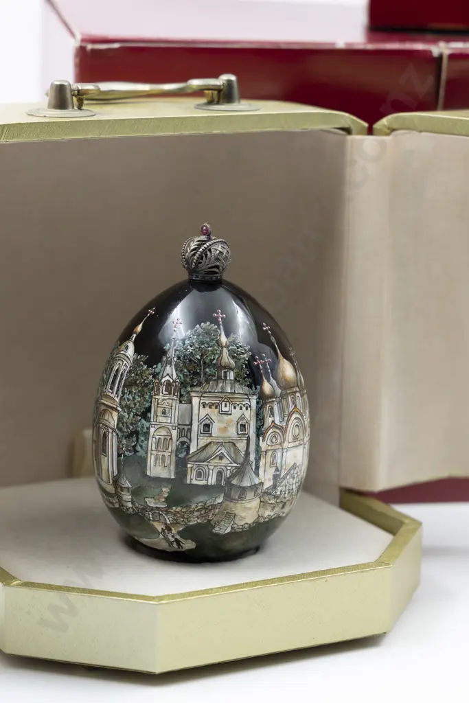 Theo Faberge St Petersburg Collection Limited Edition Painted Glass Egg Ornament Image 1++