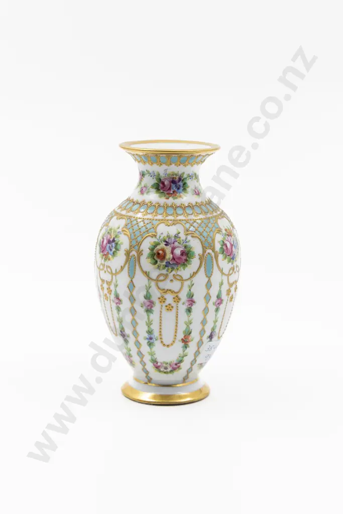 Late C19th Royal Vienna Ovoid Porcelain Vase Image 1++