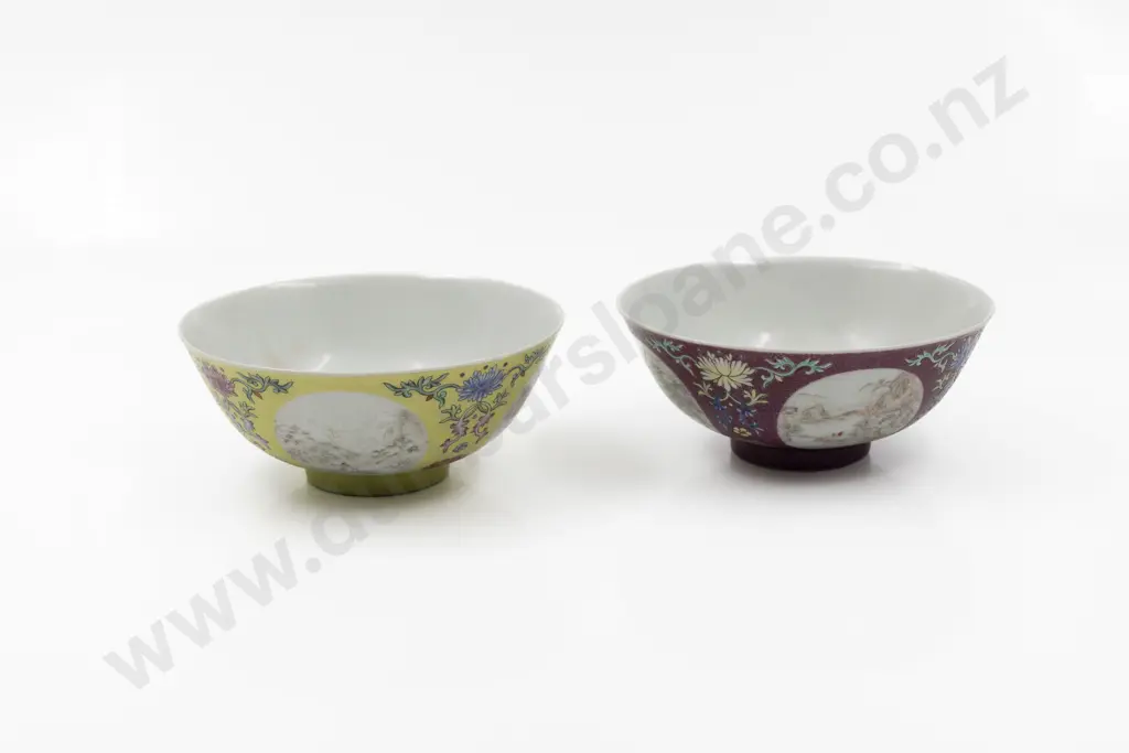 Fine Pair Of Chinese Famille Rose Sgraffito Ground Medallion Bowls Image 1++